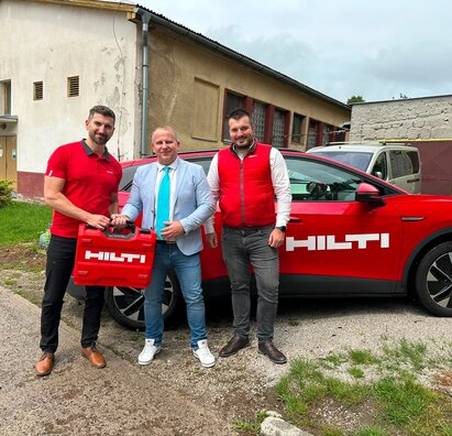 Projekt "Hilti stroje pre školy"