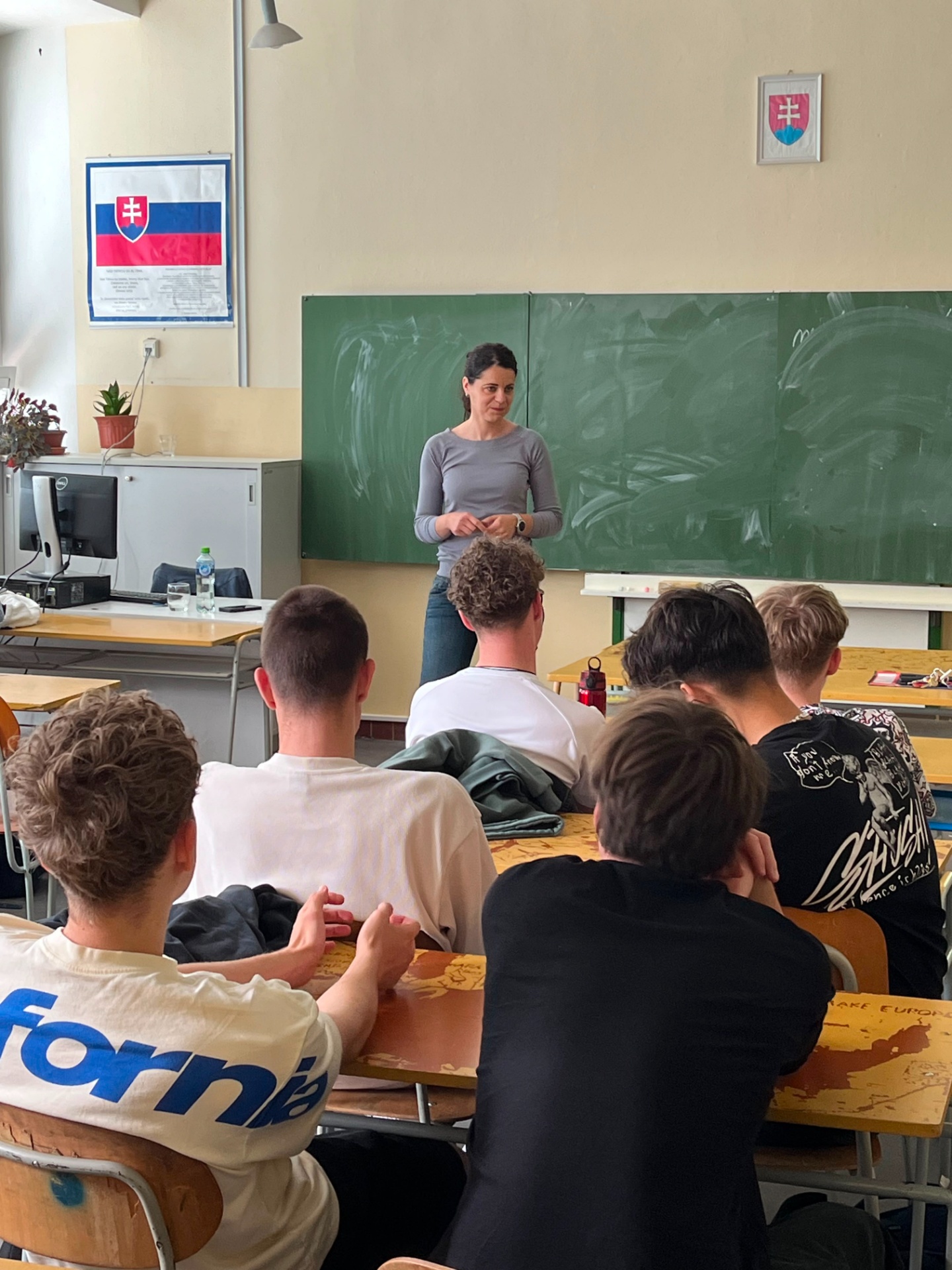 Beseda o rizikách nikotínu a energetických nápojov